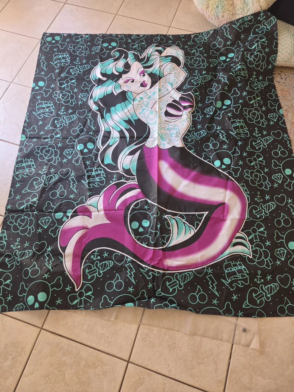 Mermaid Graphic Beach Towel - Black, Teal & Pink